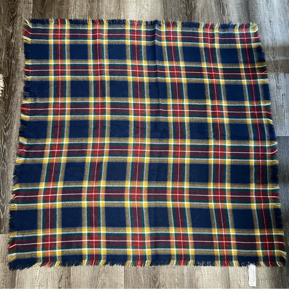 Zara scarf/wrap. 38x38 inches.